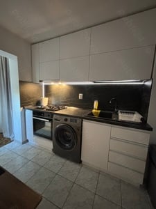 Vând apartament 2 camere  Decomandat Micro 20