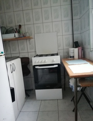 Proprietar, vând apartament cu 2 camere nedecomandat etaj 1 - imagine 6