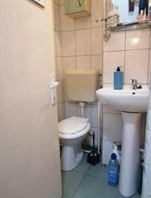 Proprietar, vând apartament cu 2 camere nedecomandat etaj 1 - imagine 7