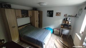 Casa Km 4-5 doua familii - imagine 5