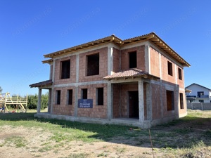 Duplex Intreg la Rosu - 245 000 euro - Comision 0% - imagine 3