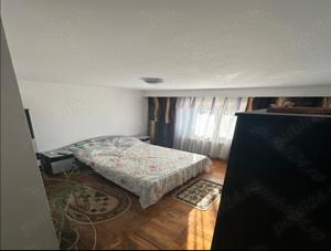 Apartament cu trei camere, zona Dumbrava Nord  - imagine 6