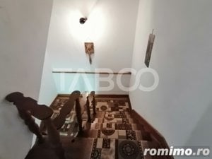 Casa in zona Centrala din Sibiu cu 6 camere garaj pivnita teren 585 mp - imagine 14