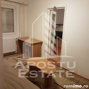 Apartament cu 2 camere, semidecomandat situat in zona Sagului et 1 - imagine 3