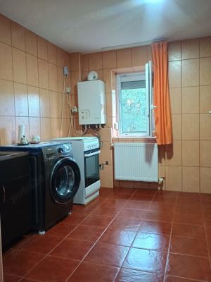 Apartament 2 camere Brosteni - imagine 6