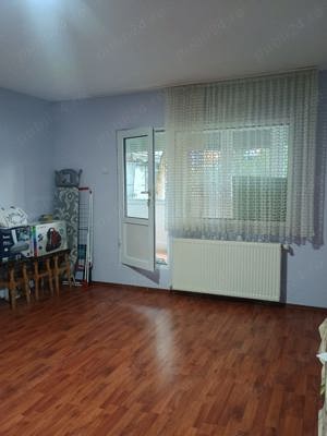 Apartament 2 camere Brosteni - imagine 7