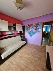 Vand apartament 2 camere  - imagine 4