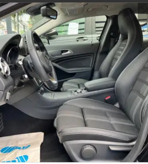 Mercede-Benz GLA 180 - imagine 2