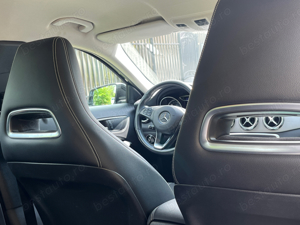 Mercede-Benz GLA 180 - imagine 4