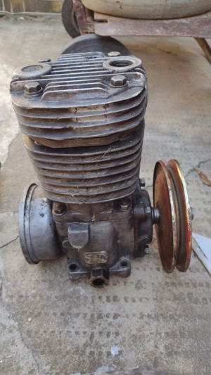 compresor aer  -tractor,roman, - imagine 2