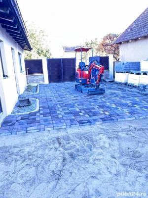 montam pavaje cu pregatire teren transport materiale