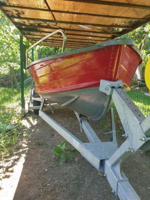 Vand barca aluminiu Canadian 440 cu motor si peridoc