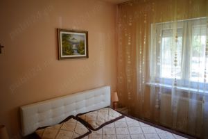 Apartament 3 camere decomandat, parter inalt, centrala gaz, 2 bai, Micalaca, Miorita, Arad - imagine 3