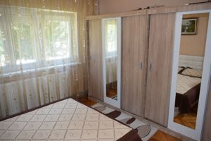 Apartament 3 camere decomandat, parter inalt, centrala gaz, 2 bai, Micalaca, Miorita, Arad - imagine 4