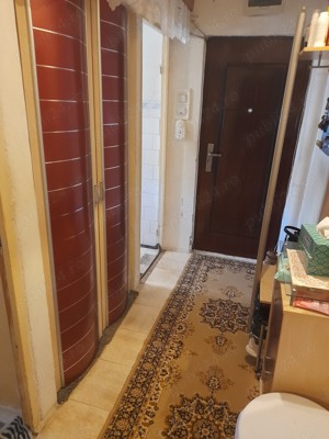 Nou si vechi intr-un apartament cu 3 camere in str. Tarinei. 42.500euro - imagine 4