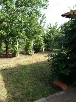 Vila Parter+Etaj de vanzare in Sendreni, jud.Galati, 5 camere, teren 688mp - imagine 3