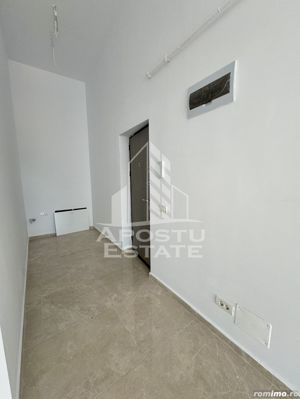 Apartament cu 2 camere, la asfalt, hotel IQ, bloc cu lift, finalizat. - imagine 2