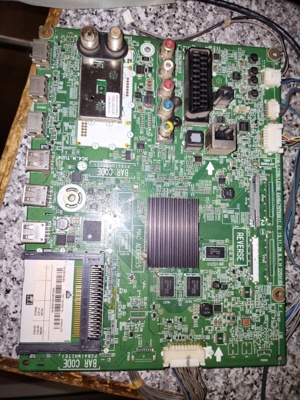 Dezmembrez LG 32LA620s led-tv Smart  - imagine 4