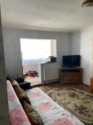 Vand apartament in judetul Brasov, Municipiul Codlea, 50mp2 - imagine 2