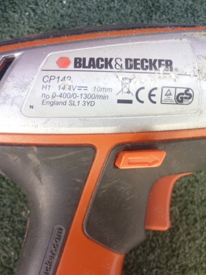 Vând încărcător și 2 acumulatori Black&decker - imagine 5