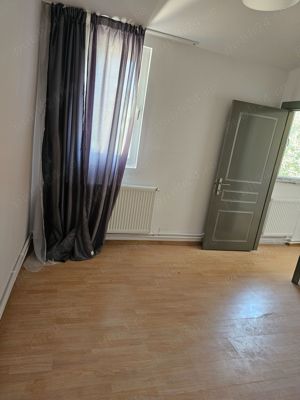 Casă de vânzare 3 camere, București sector 1,   165.000 - imagine 3