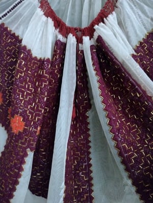 Costum vechi, traditional- #2 - imagine 2
