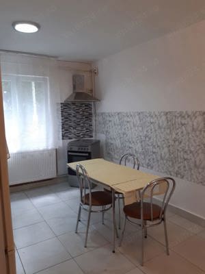 vand apartament Caransebeș 2 camere - imagine 4