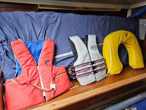 Ocazie !!!! Se vinde Yaht cu vele Dufour 24+ motor Honda+motor electric 11500 eur inmatriculat inRO - imagine 4