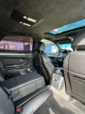 AUDI S8 Quattro TVA Deductibil - imagine 3