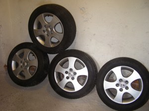 Jenti cu pneuri pentru Nissan Primera