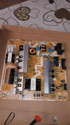 sursa bn44-00932c le55e6 de pe tv Samsung ue49nu7102