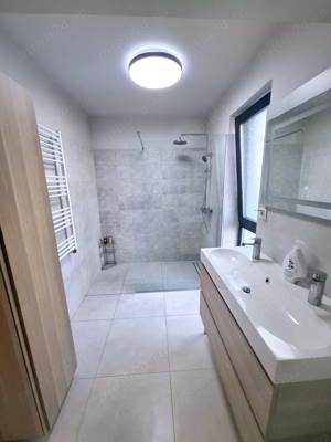 Închiriere apartament doua camere + dressing + parcare la 1 Decembrie - imagine 8