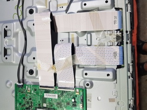 lvds bn96-39820f + bn96-39821f de pe tv Samsung ue49nu7102