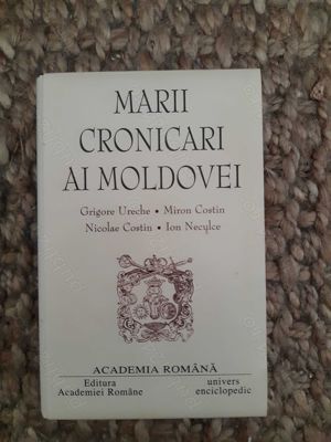 Marii cronicari ai Moldovei - ed Academiei - imagine 2