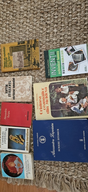 Lot de carti de istorie