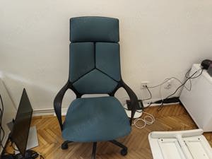 Vand 2 scaune birou