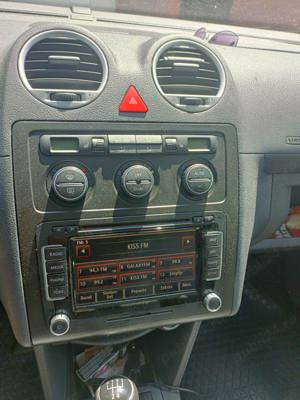 Vând VW Caddy life style - imagine 5