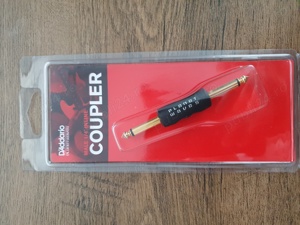 Adaptor D'Addario Planet Waves 1 4 inch (6.35 mm) male mono inline aur