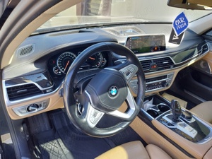 Vând BMW 750 impecabil - imagine 4