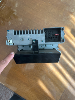 casetofon VW Amarok original - imagine 3