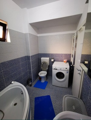 Vand apartament 2 camere - imagine 8