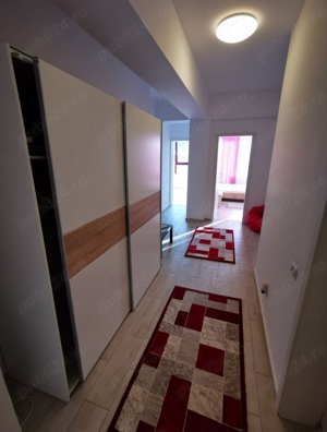 Vand apartament 2 camere - imagine 2