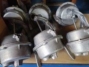 Pompa manuala de vid pentru amorsare  - imagine 2