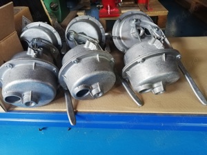 Pompa manuala de vid pentru amorsare 