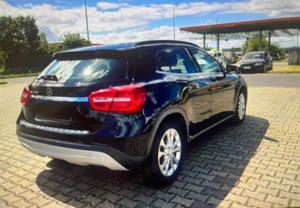 Mercede-Benz GLA 180 - imagine 10