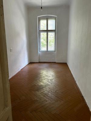 Apartament 4 camere (clădire istorica) - imagine 4