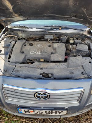 Toyota avensis 2003 - imagine 8