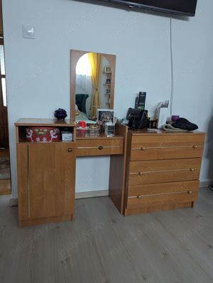 Set comodă și masa de toaleta