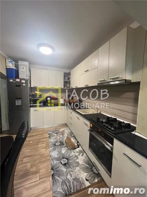 Apartament 3 camere, Zona Miorita   Curtea de Apel Bacau - imagine 13