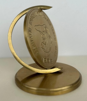 Trofeu din bronz 1998 Festivalul Umorului Constantin Tanase Vaslui, 16 cm - imagine 2